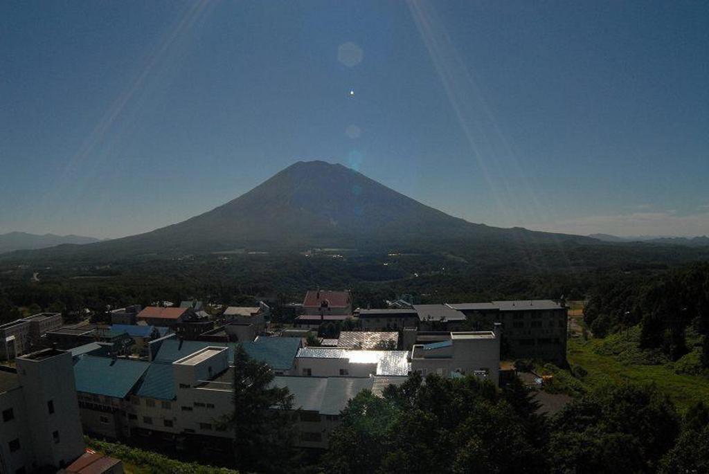 Hotel Niseko Alpen Kutchan Exterior foto